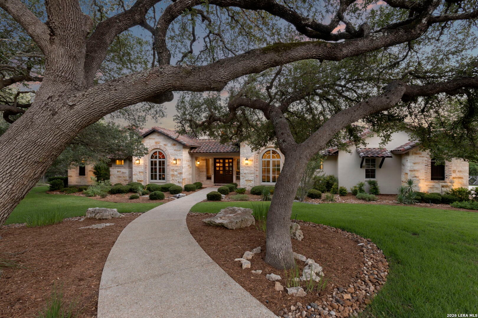 147 Riverwood