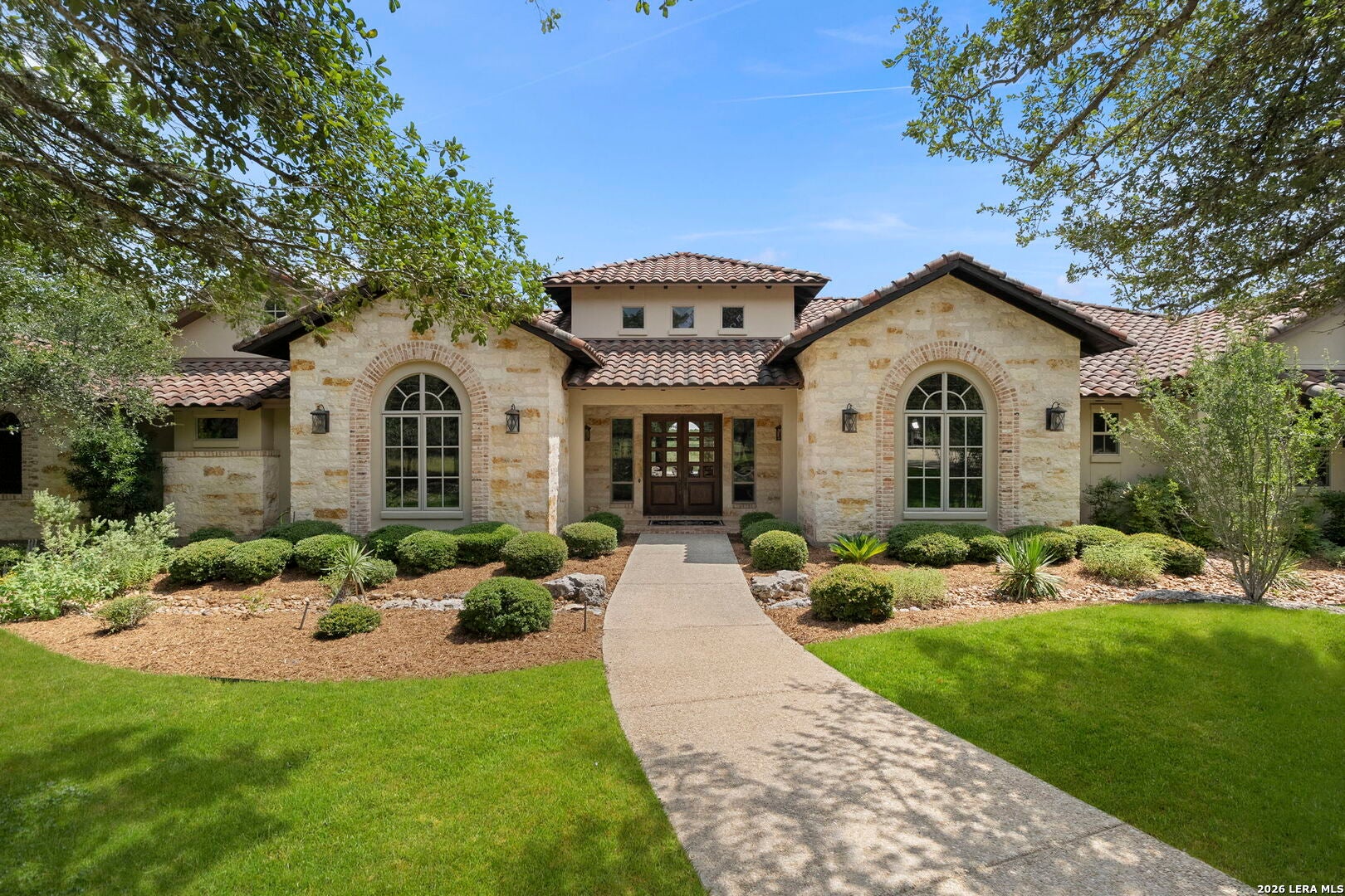 147 Riverwood