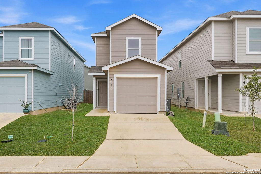 Photo of 7618 Aston Cross, San Antonio, TX 78253 (MLS # 1925431)