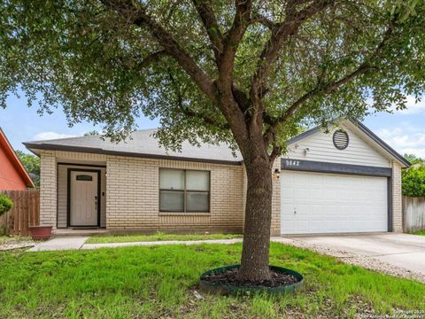9842 raven field San Antonio TX 78245