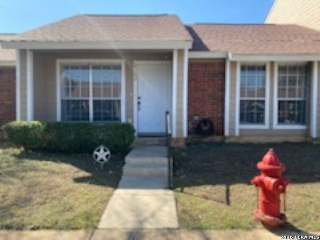 Photo of 9140 Timber Path 4102 #4102, San Antonio, TX 78250 (MLS # 1955504)