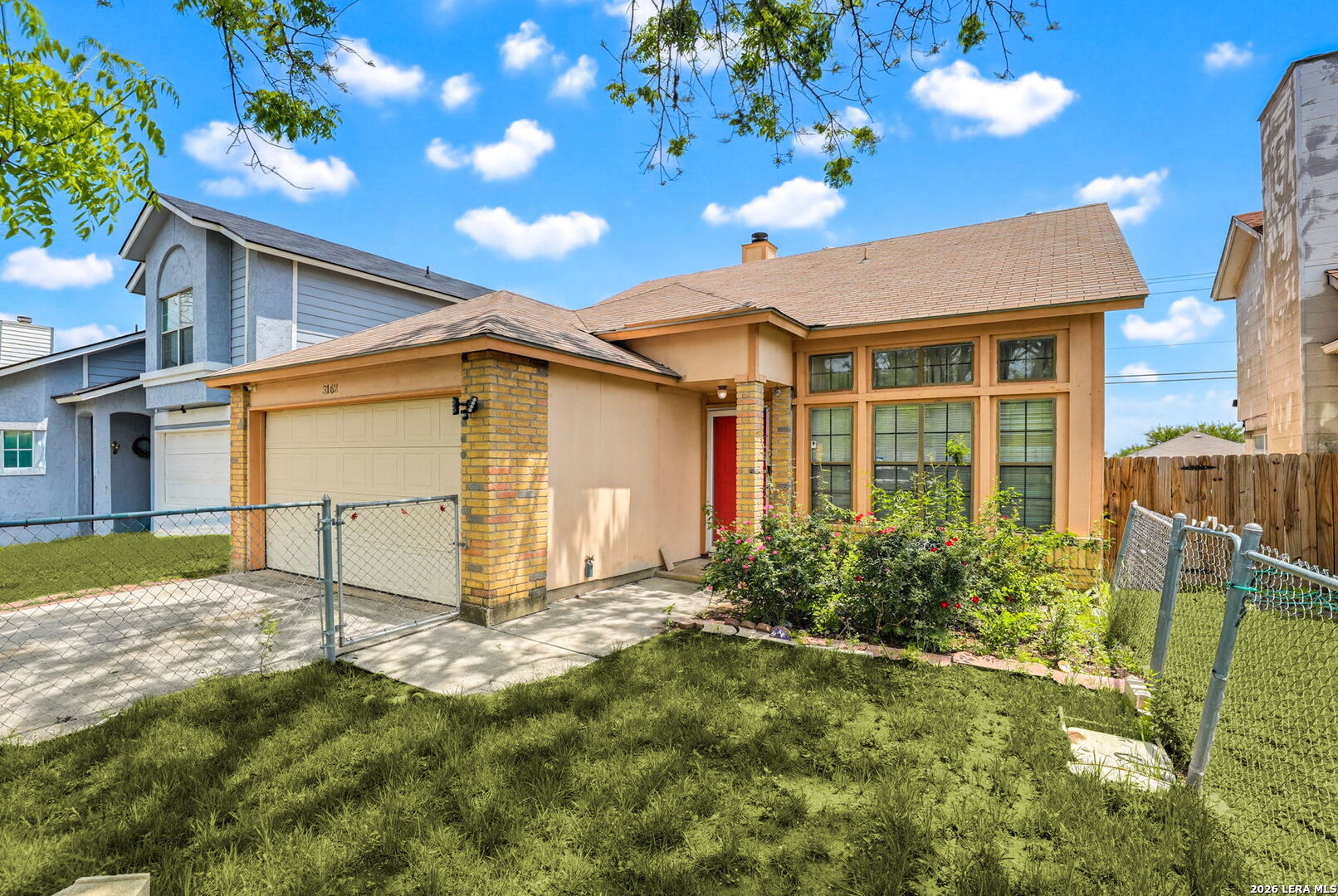 3162 Beacon Field