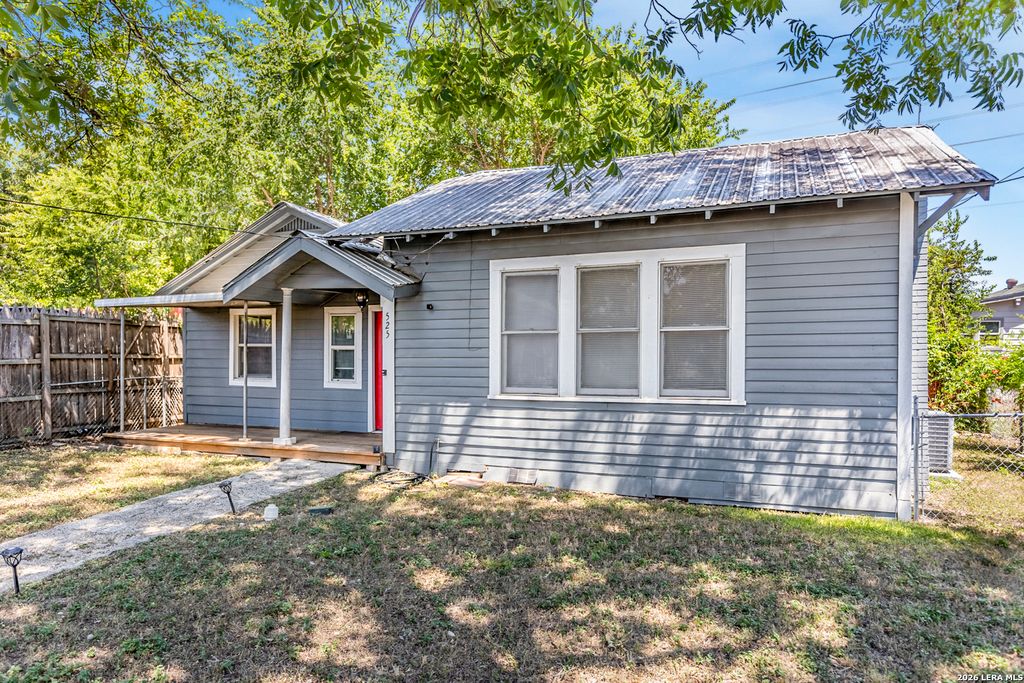 Photo of 525-527 McKinley, San Antonio, TX 78210 (MLS # 1944829)