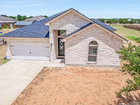 A home in Lytle