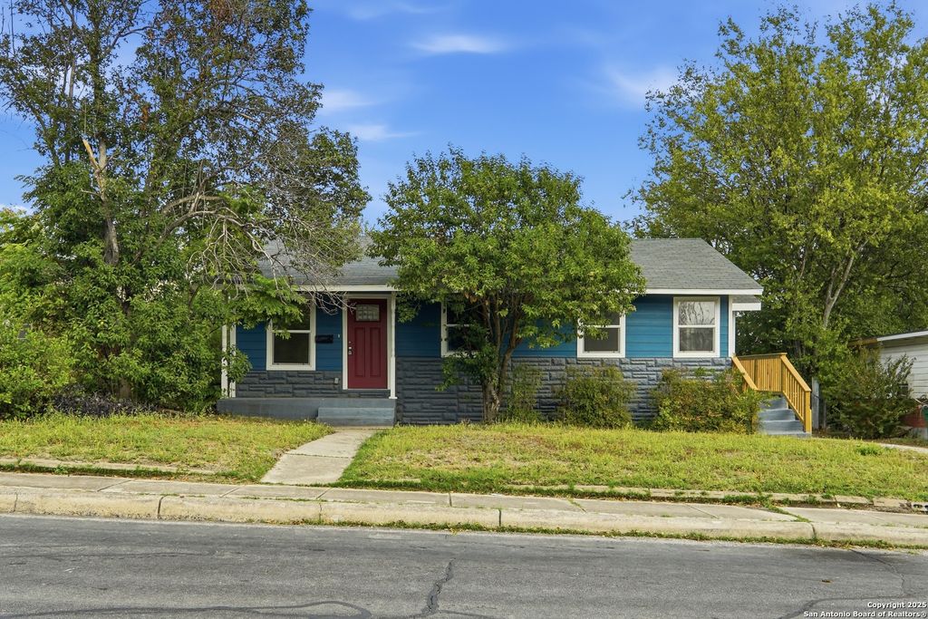 Photo of 151 Morningview, San Antonio, TX 78220 (MLS # 1925399)