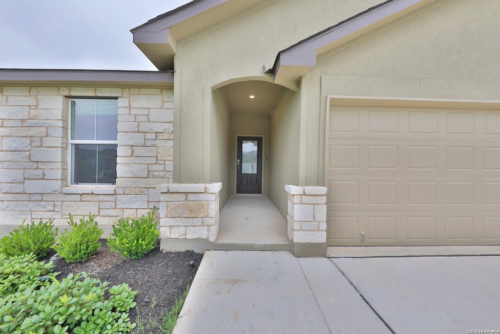 Photo of 116 SCARLET MACAW, San Antonio, TX 78253 (MLS # 2019754)