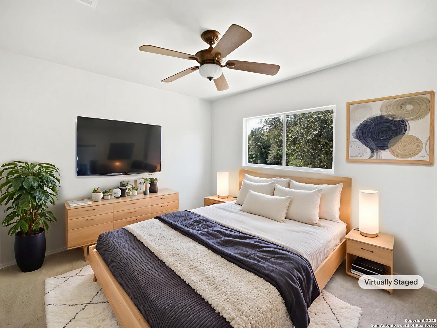 12719 Holly Cedar
