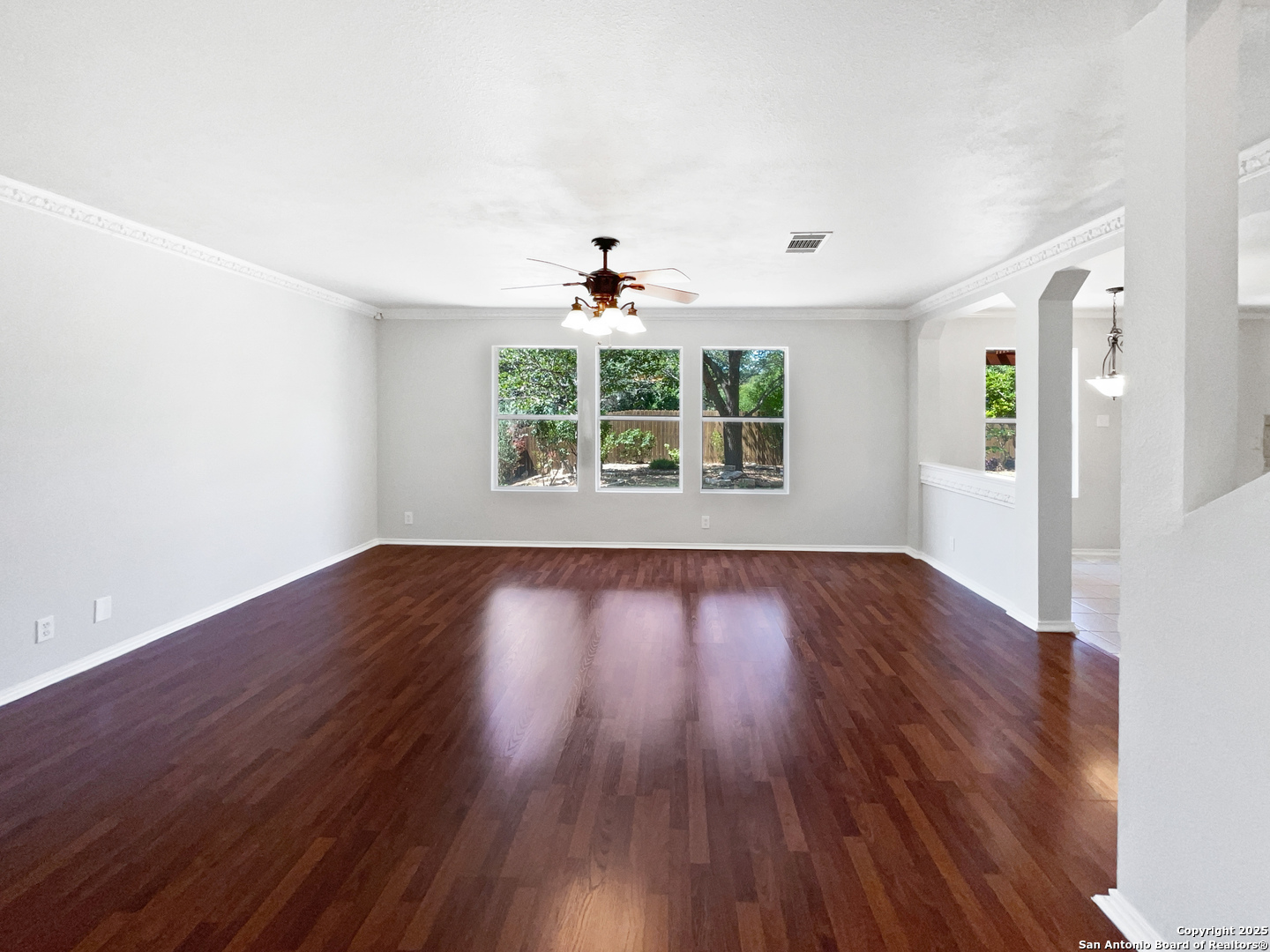 12719 Holly Cedar