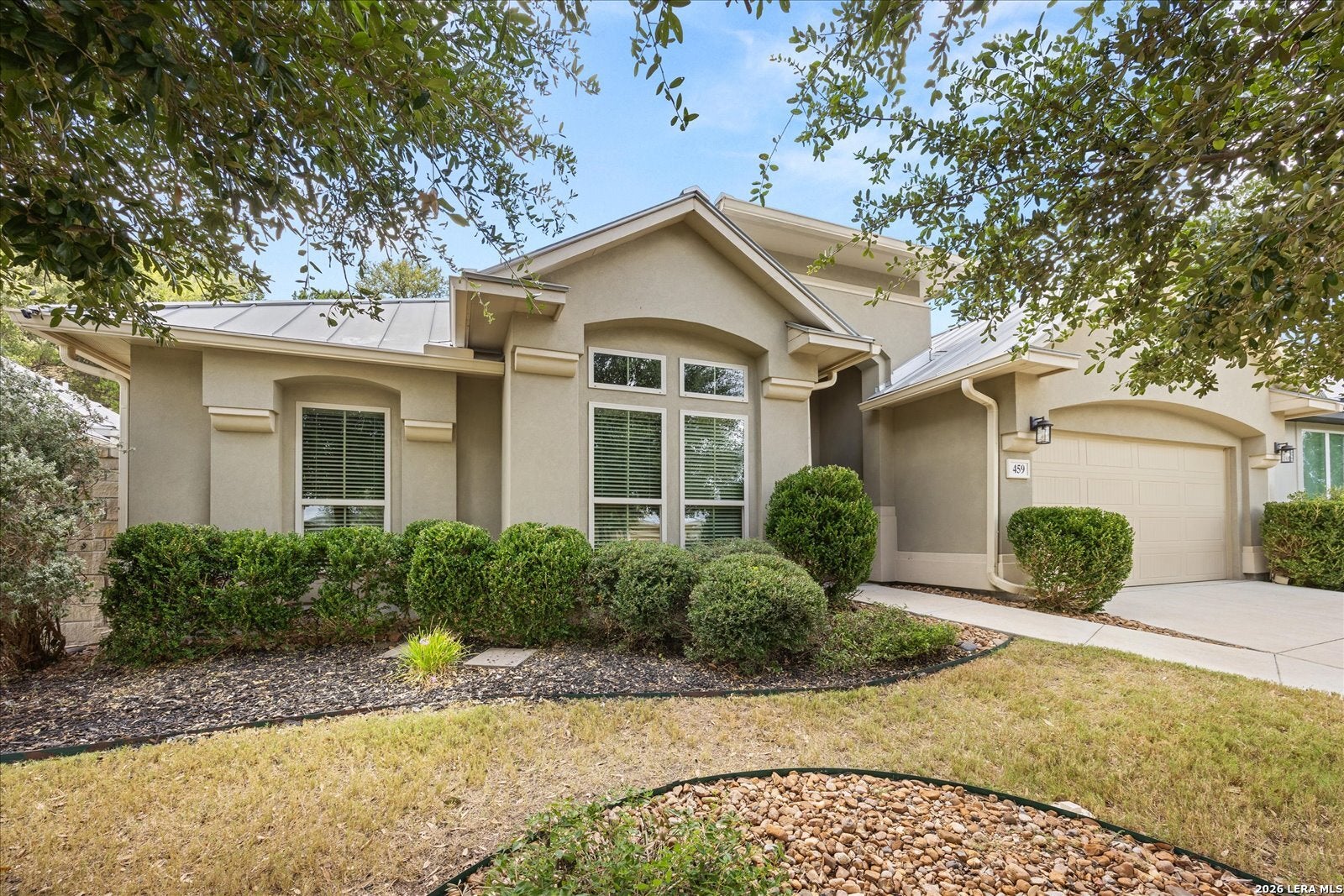 459 Knoll Springs