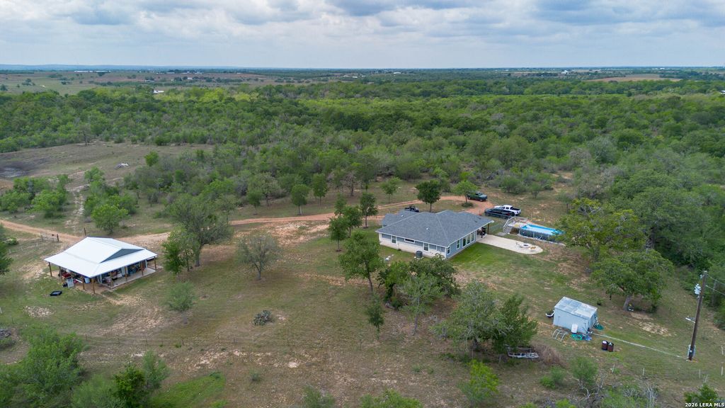 Photo of 2354 Fm 2438, Seguin, TX 78155 (MLS # 1960544)