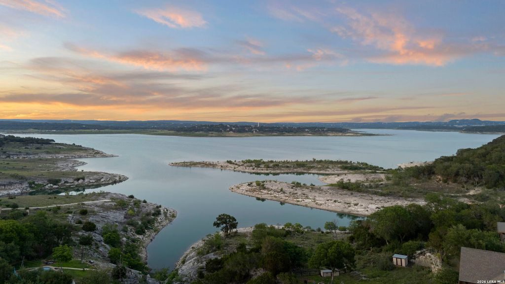Photo of 986 PARADISE DR, Canyon Lake, TX 78133 (MLS # 1967705)