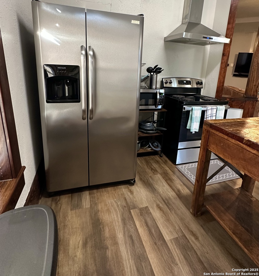 Utopia, Texas 78884, United States, ,Commercial,Active,161104