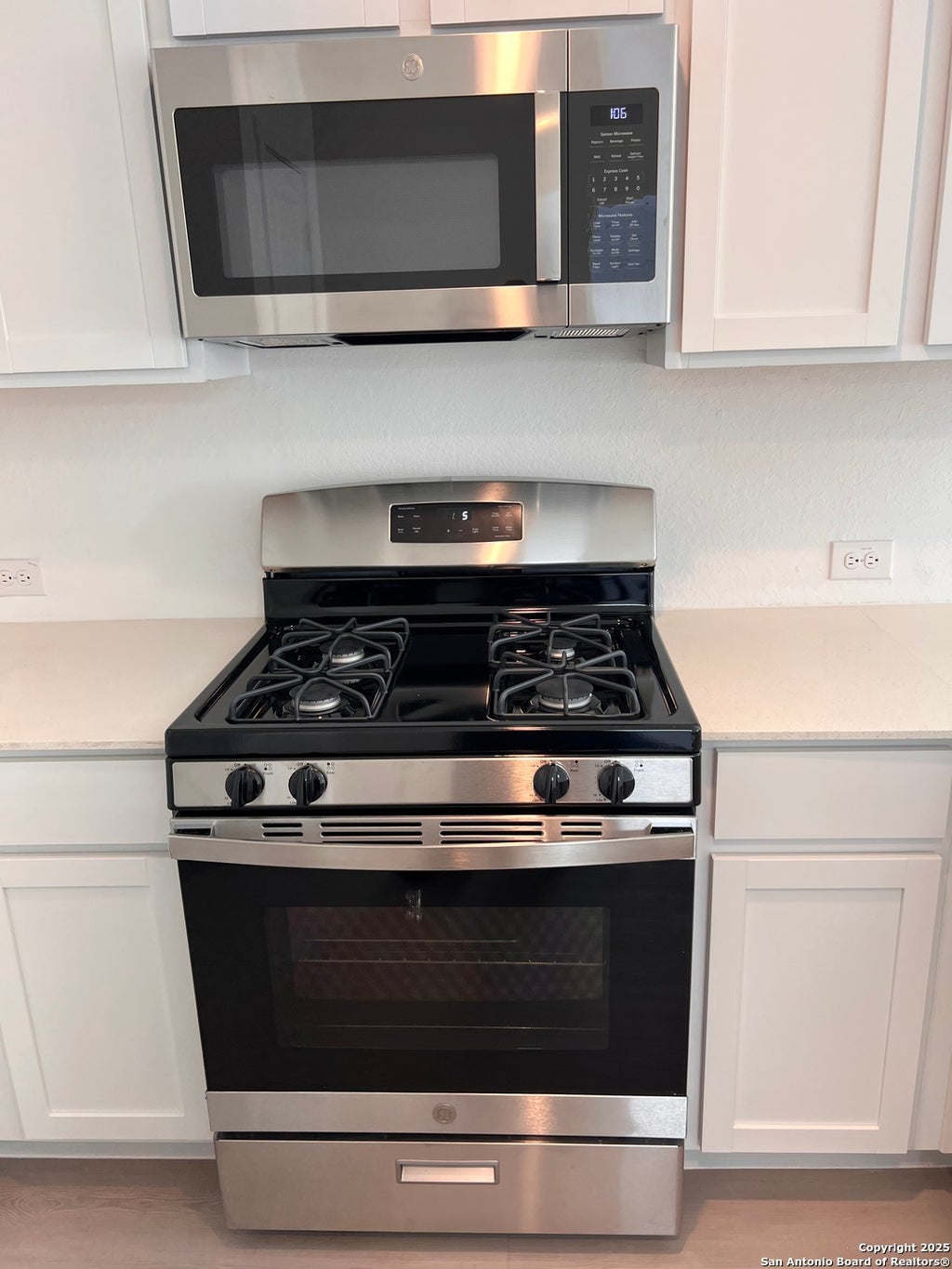 Photo of 7654 Barcelo, San Antonio, TX 78263 (MLS # 2019996)