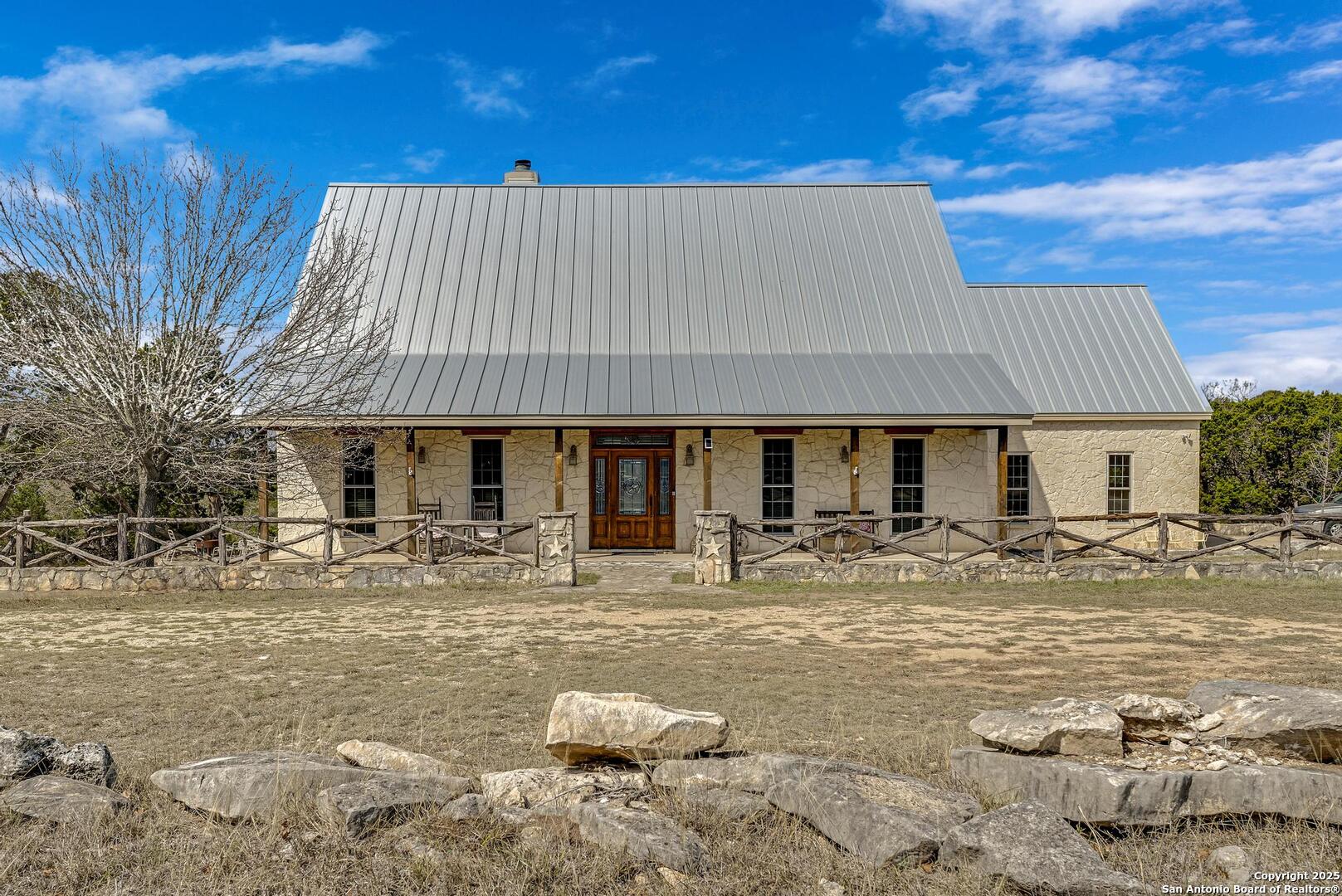 Photo 1 of 57 — 231 Stoney Brook, Kerrville, TX 78028