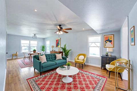 217 SEFORD DR Terrell Hills TX 78209