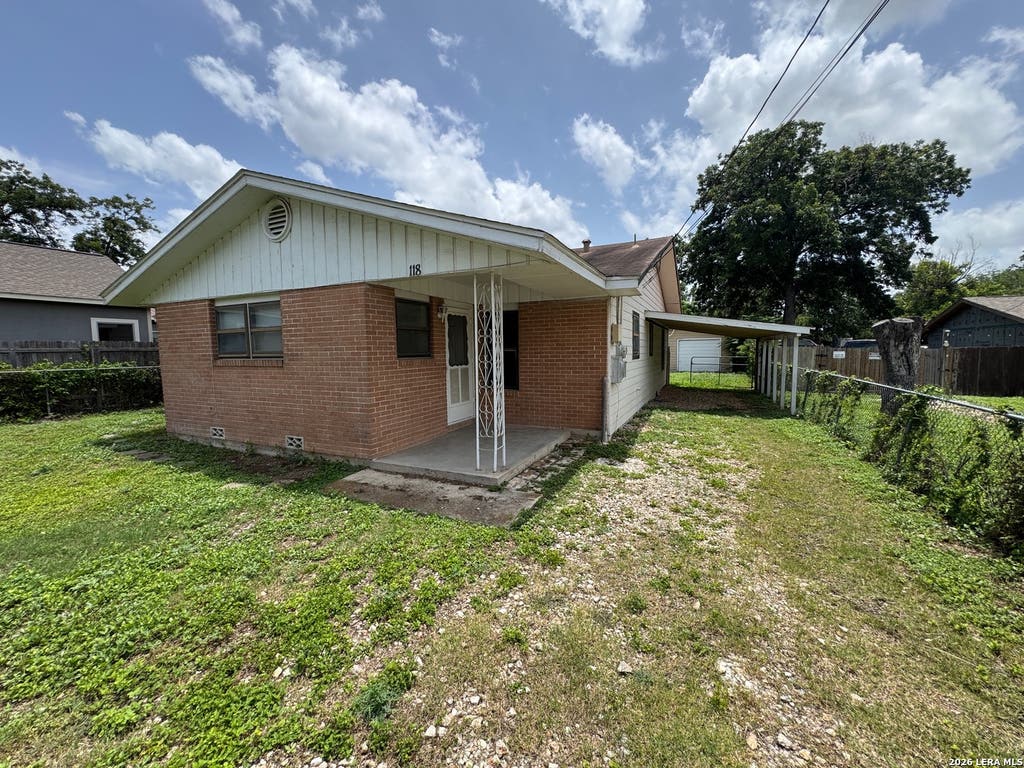 Photo of 118 GOFORTH DR, San Antonio, TX 78233 (MLS # 2001298)