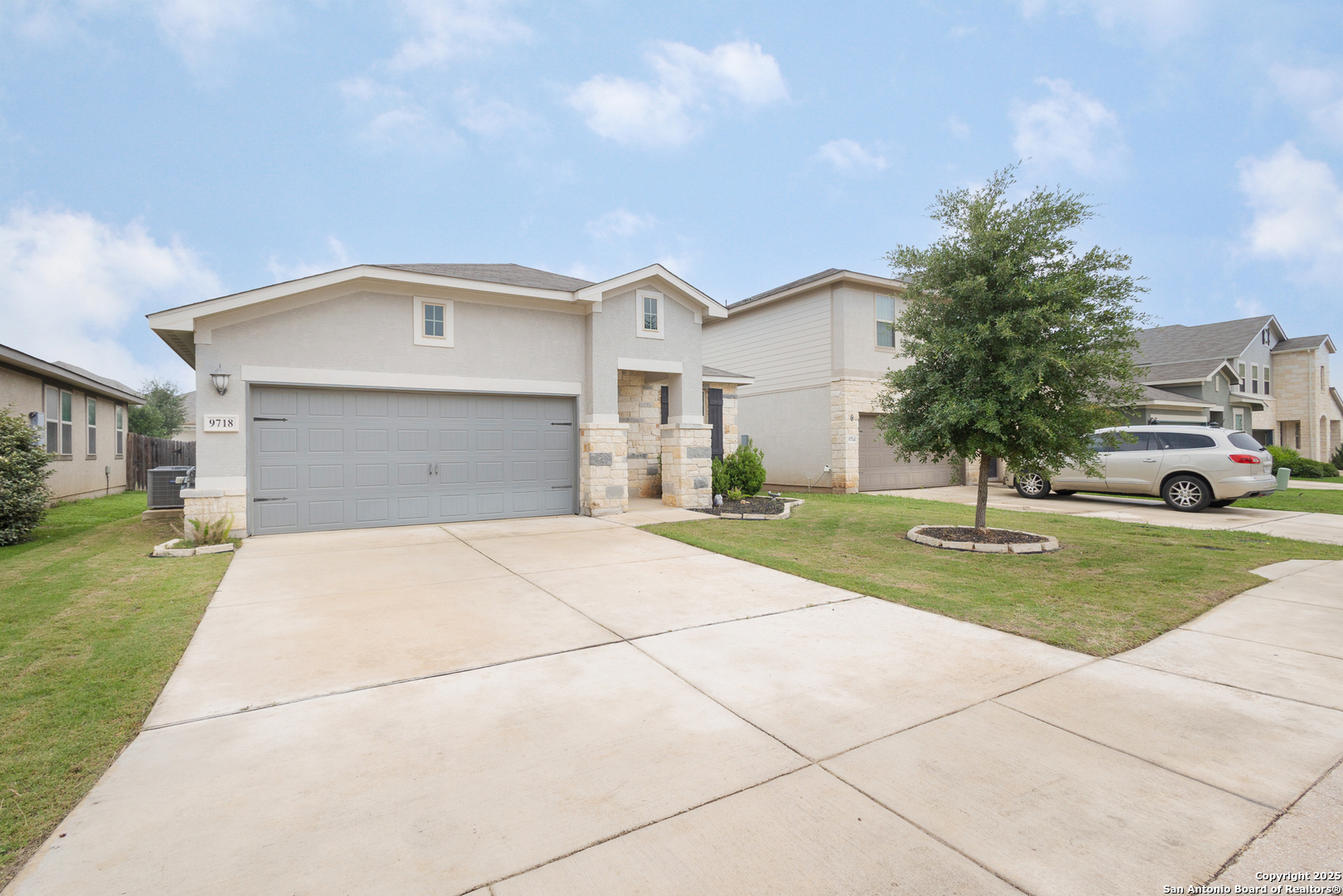 9718 Novacek