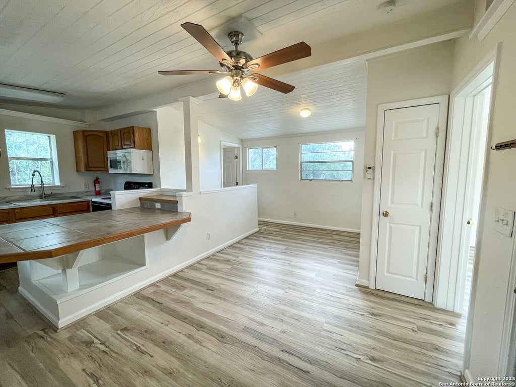 Photo of 668 creekside, Canyon Lake, TX 78133 (MLS # 1954523)