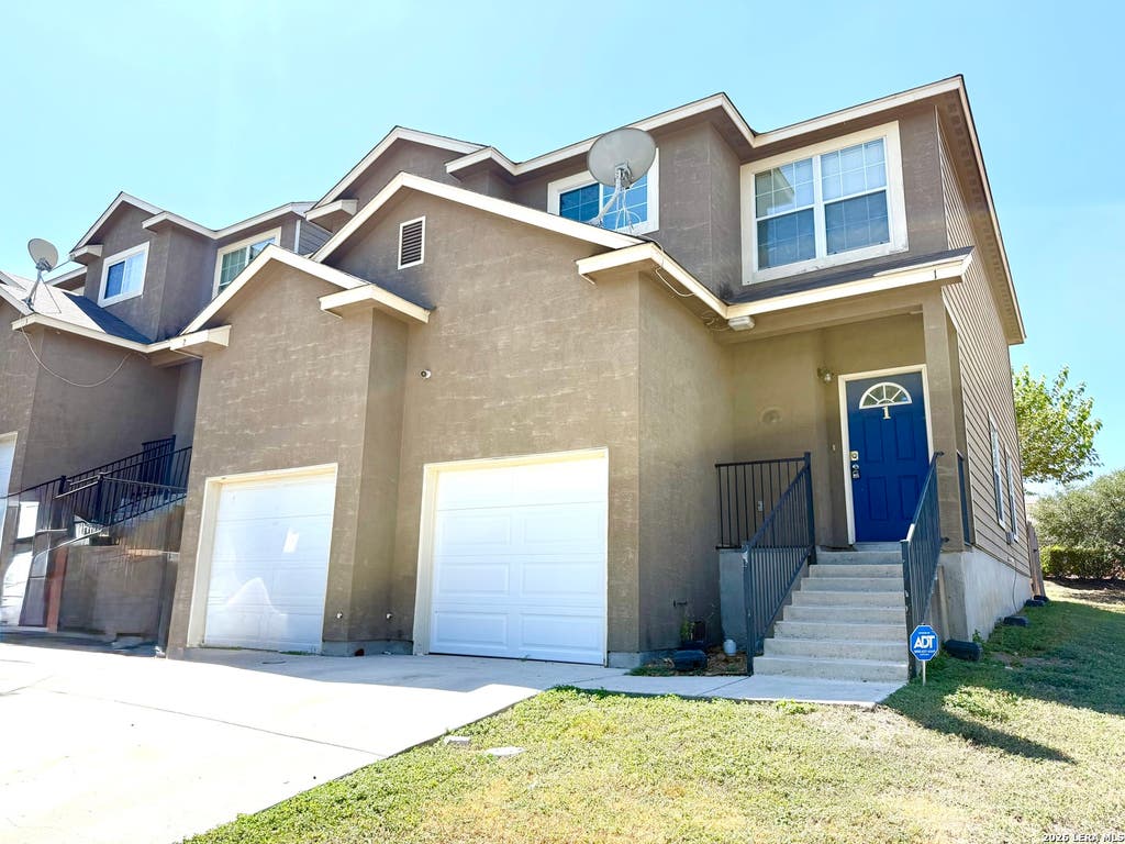 Photo of 5026 Summitwood 1 #1, San Antonio, TX 78229 (MLS # 2004811)