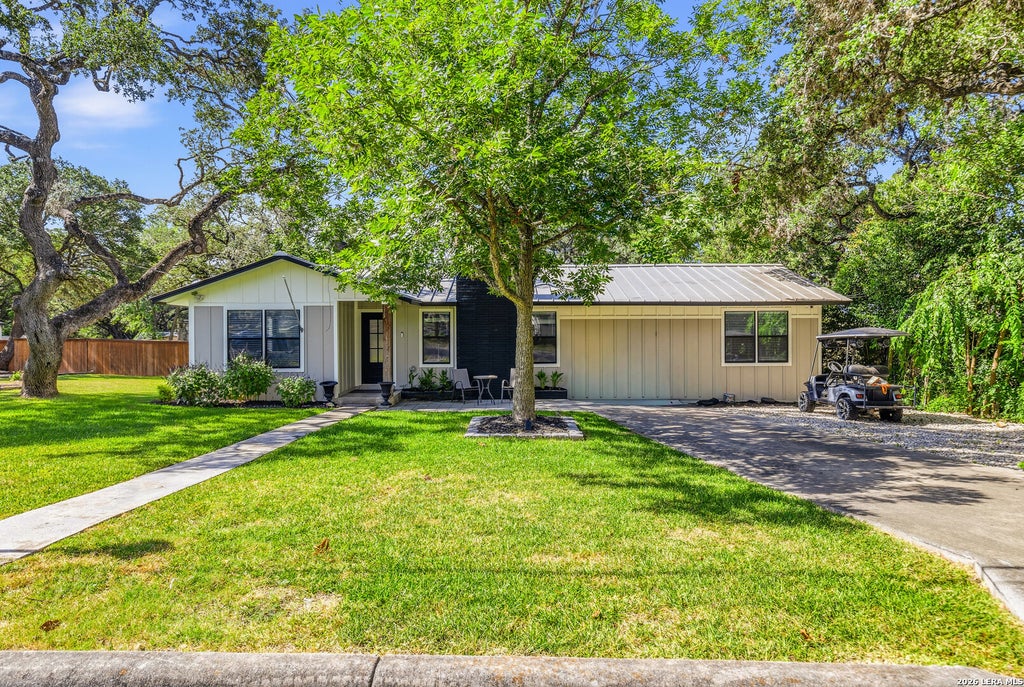 Photo of 227 W HIGHLAND DR, Boerne, TX 78006 (MLS # 2015363)