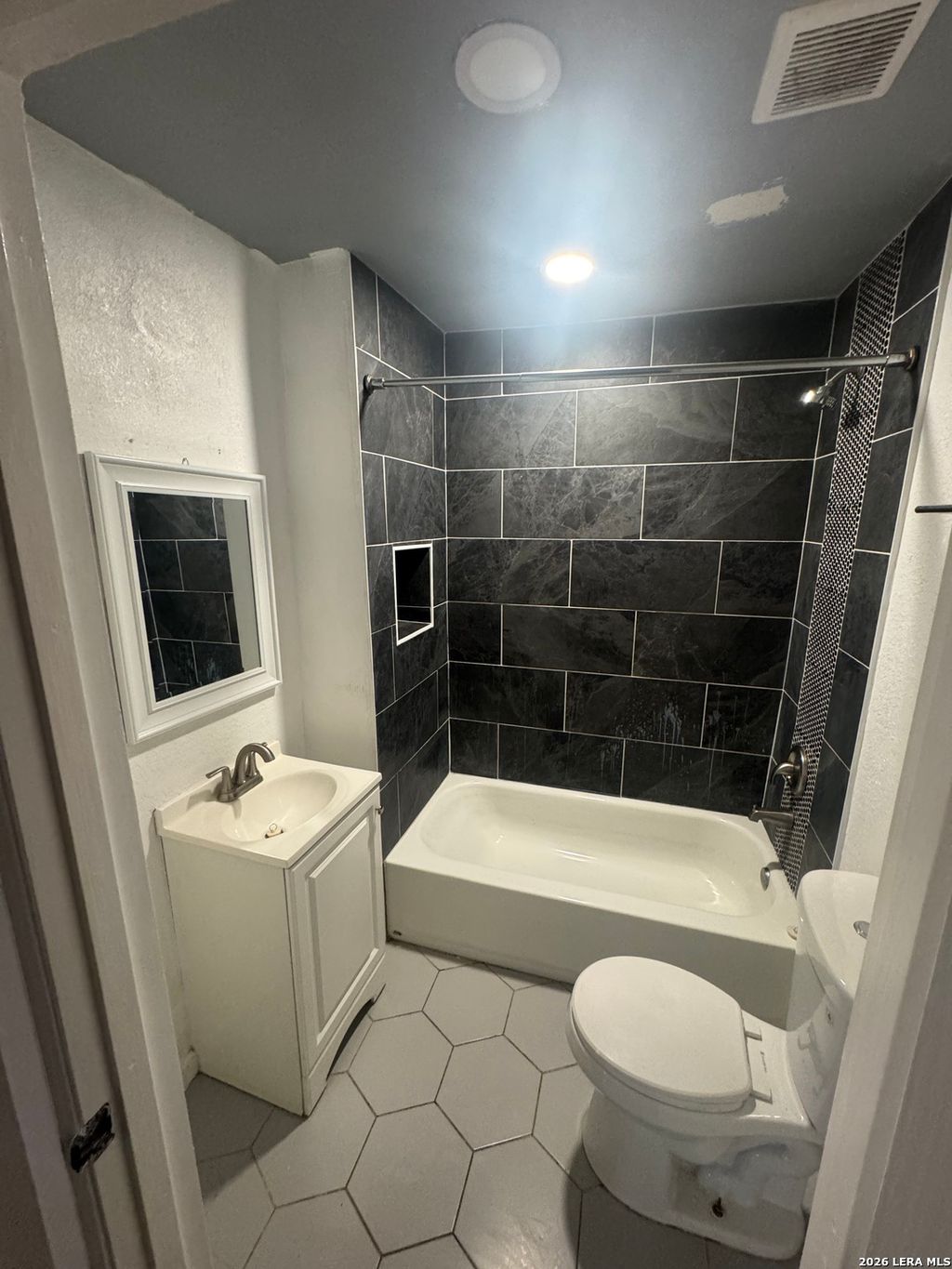 Photo of 401 W ELMIRA ST 102 #102, San Antonio, TX 78212 (MLS # 1991240)
