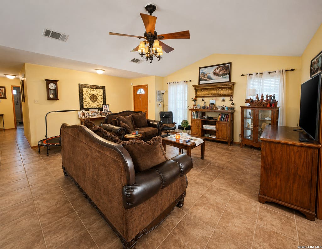 Photo of 106 WEESE LN, Pleasanton, TX 78064 (MLS # 1969514)