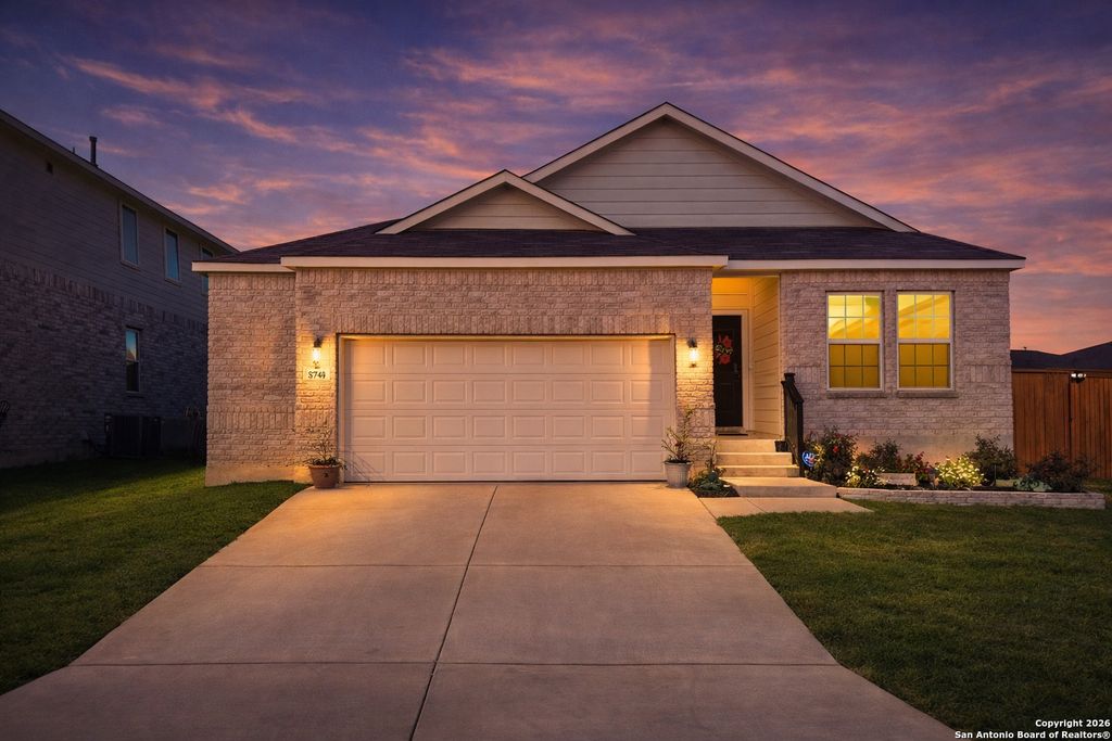 Photo of 8949 Elizabeth, Converse, TX 78109 (MLS # 1934839)