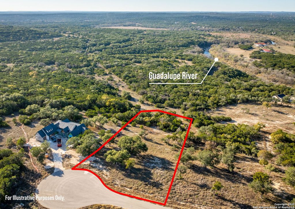 Photo of 911 Enchanted, Canyon Lake, TX 78133 (MLS # 1927519)
