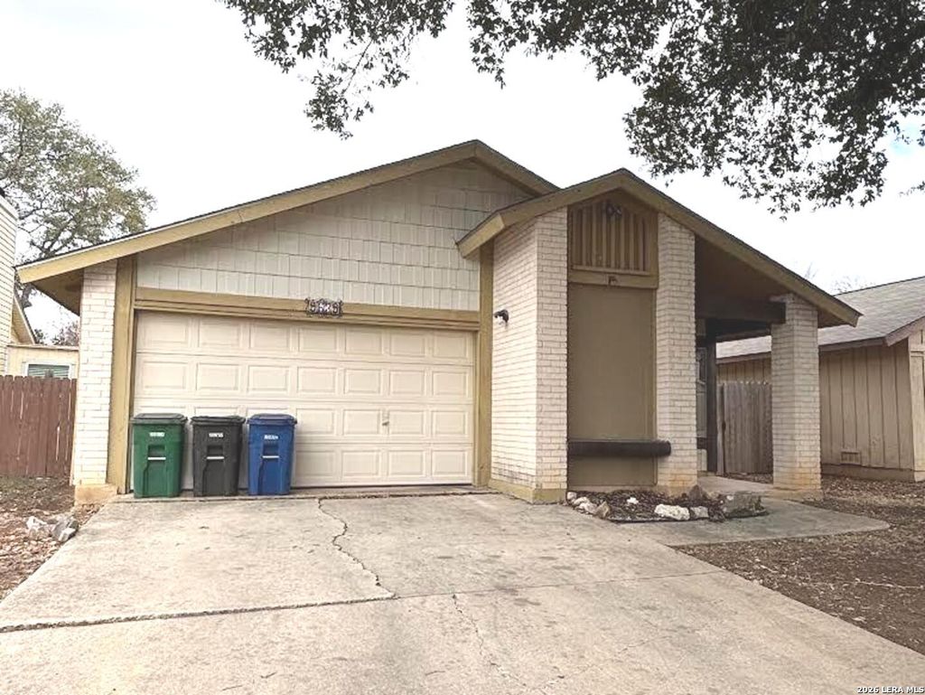 Photo of 9639 South Bend, San Antonio, TX 78250 (MLS # 1939673)