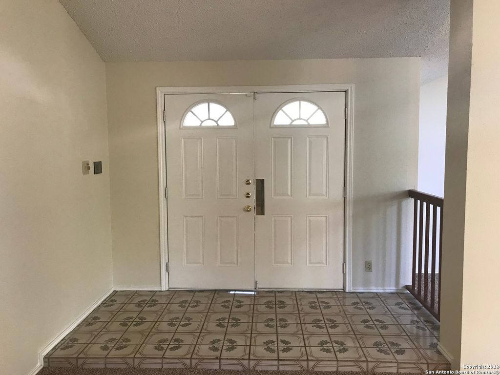 Photo of 8386 SLIPPERY ROCK, San Antonio, TX 78251 (MLS # 1912308)