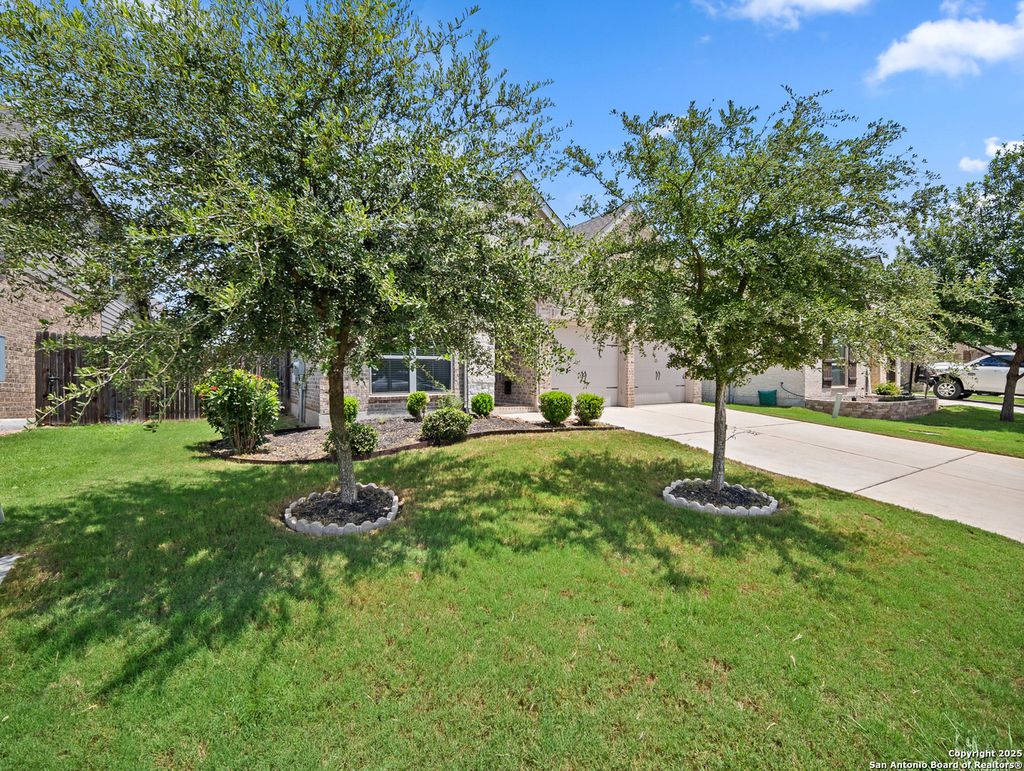 Photo of 2993 Coral Way, Seguin, TX 78155 (MLS # 1922544)