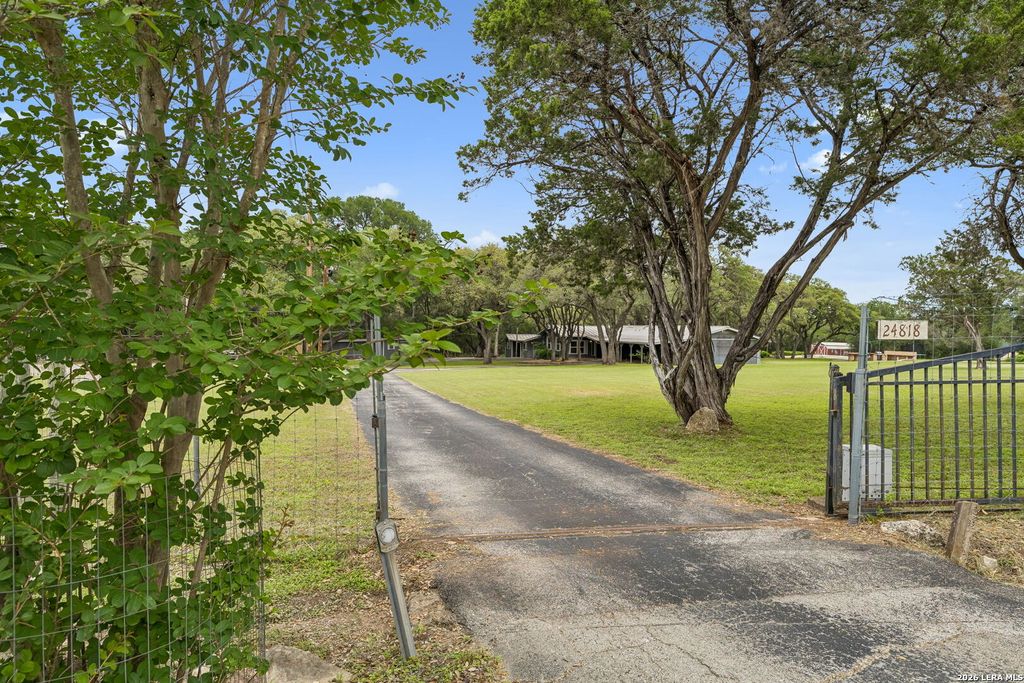 Photo of 24818 HOUSE MOUNTAIN RD, San Antonio, TX 78255 (MLS # 1991861)