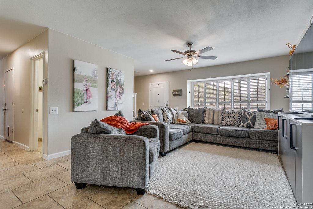 Photo of 138 Sweetleaf, Cibolo, TX 78108 (MLS # 1912845)