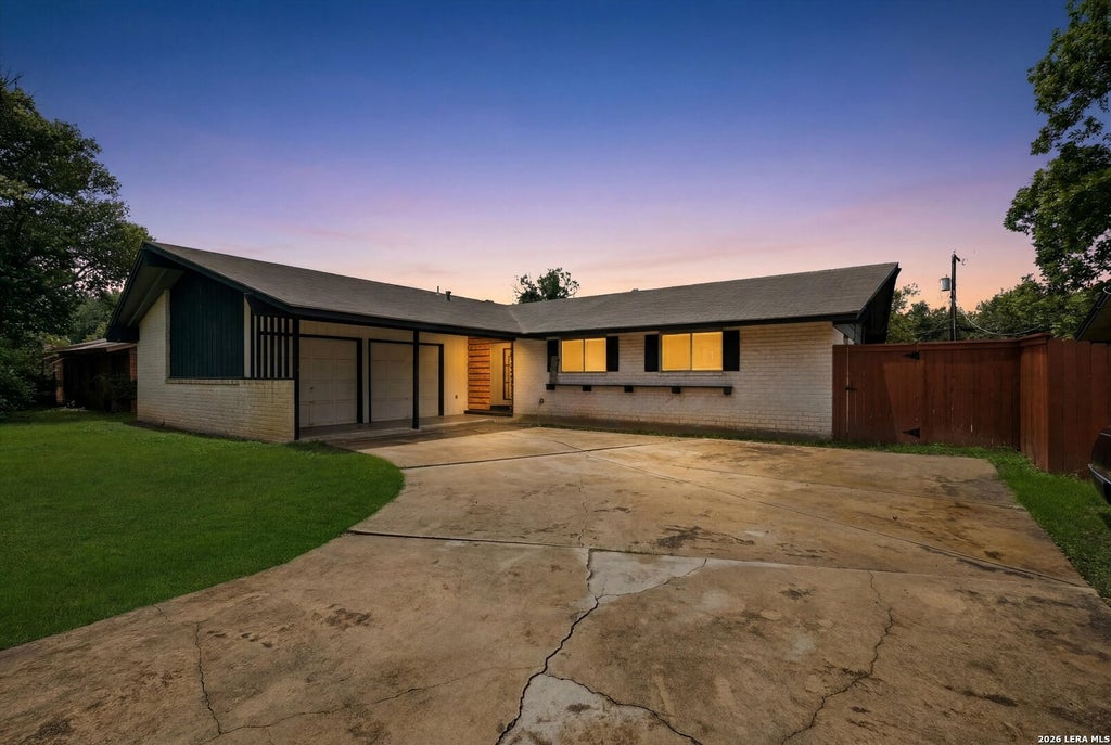 Photo of 3331 NANTUCKET DR, San Antonio, TX 78230 (MLS # 1990285)