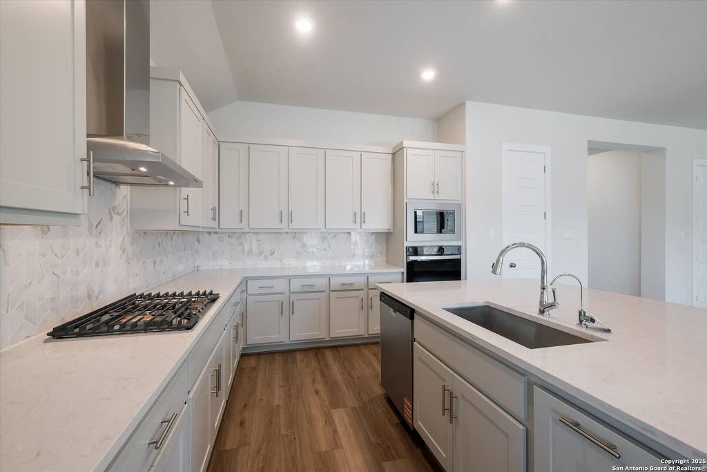 Photo of 418 Foxtail Valley, Cibolo, TX 78108 (MLS # 1897457)
