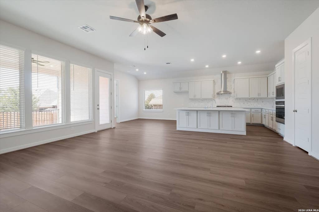 Photo of 418 Foxtail Valley, Cibolo, TX 78108 (MLS # 1897457)