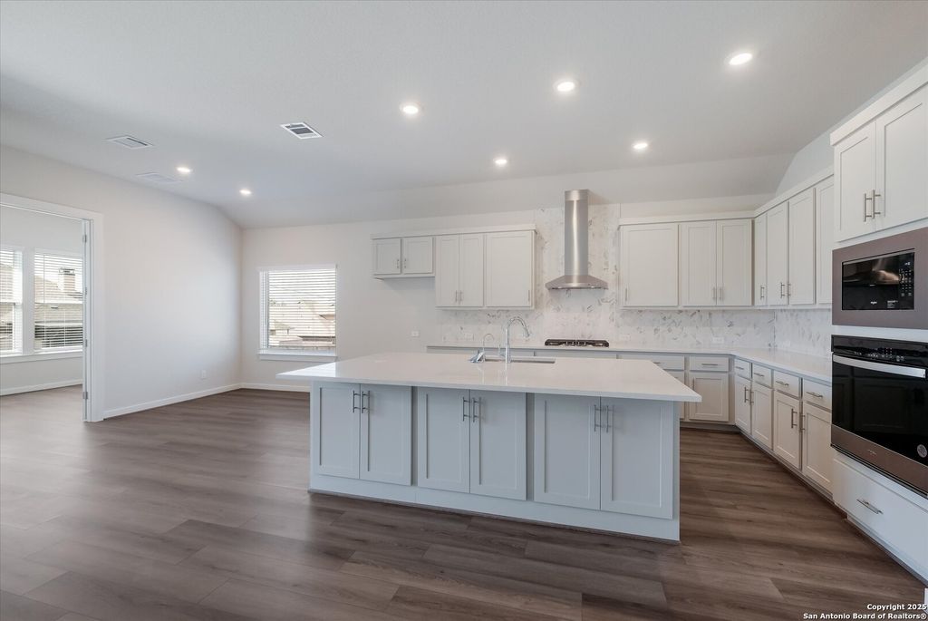 Photo of 418 Foxtail Valley, Cibolo, TX 78108 (MLS # 1897457)