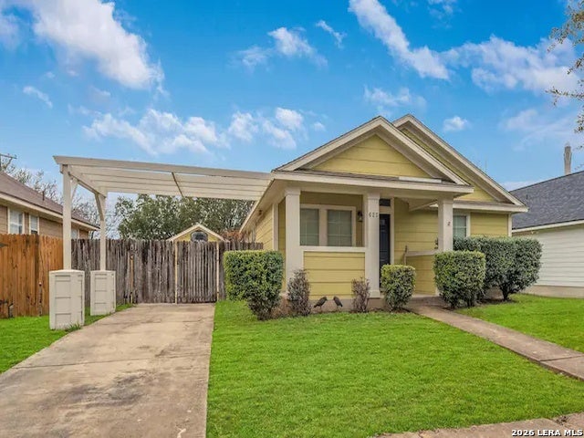 Photo of 627 Claude W Black, San Antonio, TX 78203 (MLS # 2021728)