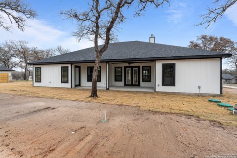 A home in La Vernia