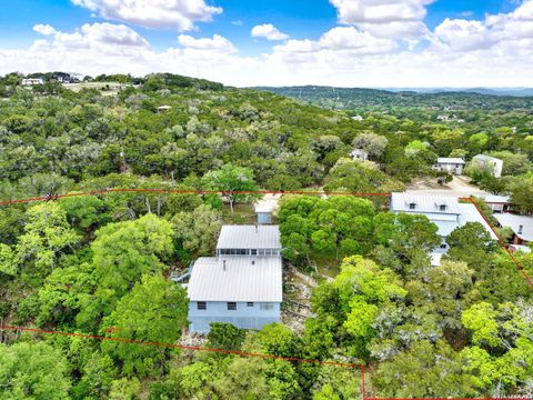 Property photo of 137 Hilltop Loop East, Lakehills, TX 78063