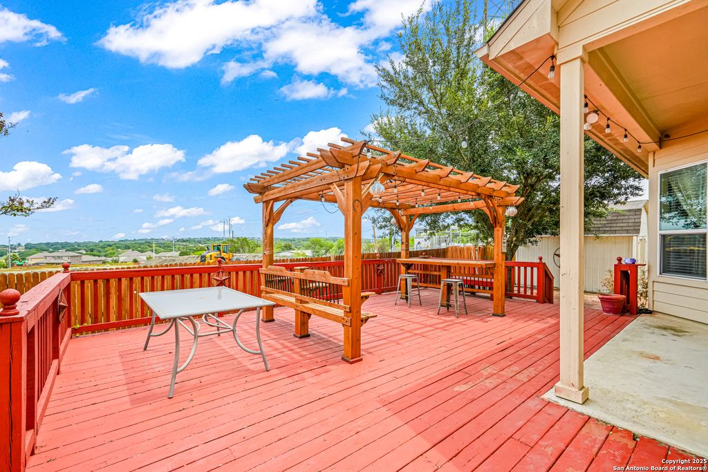 Photo of 449 Timber Creek, Schertz, TX 78108 (MLS # 1892918)