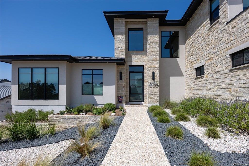 Photo of 330 PRESTON TRL, Boerne, TX 78006 (MLS # 2015282)