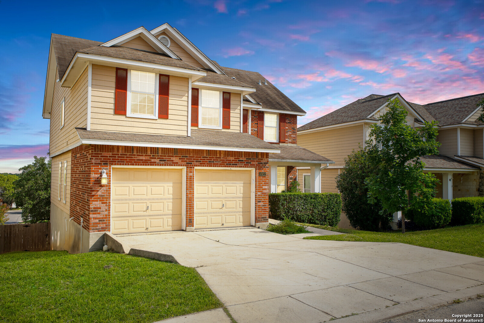 4922 Augusta