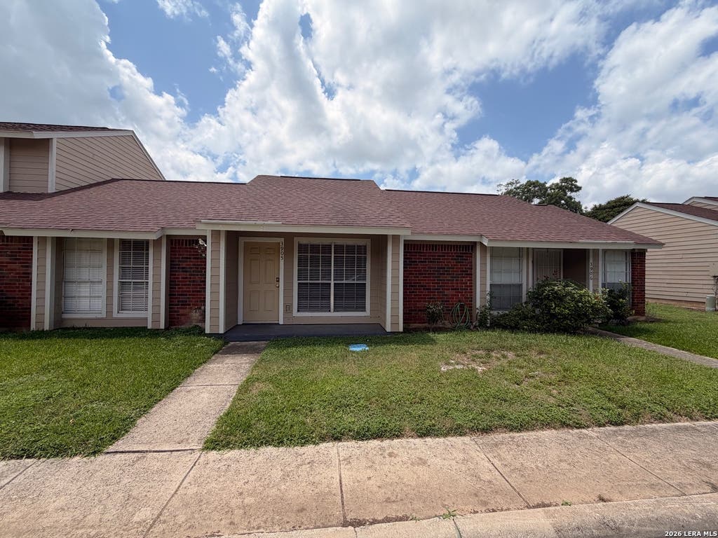 Photo of 9140 Timber UNIT 3905, San Antonio, TX 78250 (MLS # 1932305)