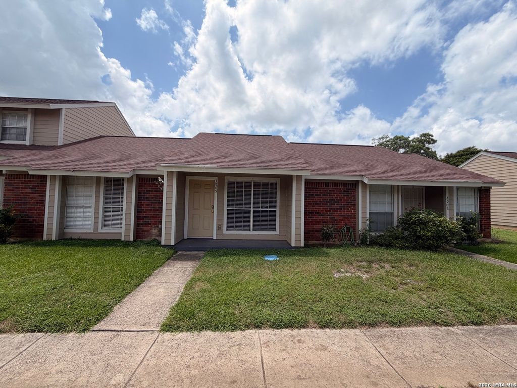 Photo of 9140 Timber UNIT 3905, San Antonio, TX 78250 (MLS # 1932305)