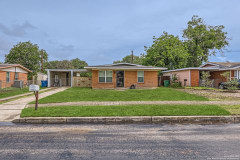207 E VILLARET BLVD San Antonio TX 78221