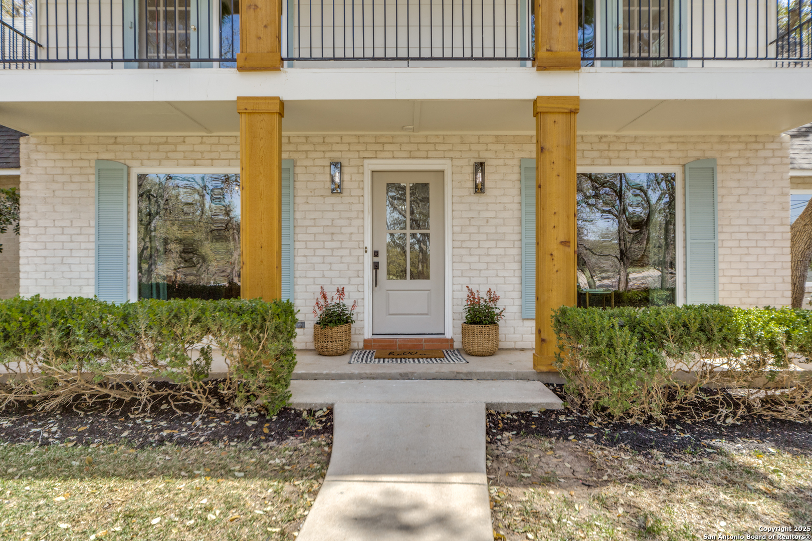 146 Canyon Oaks