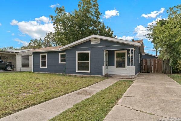 134 GAYLE AVE, SAN ANTONIO, TX 78223 - Image b151feb71a4345e1fb41c251dced54d3/292560882