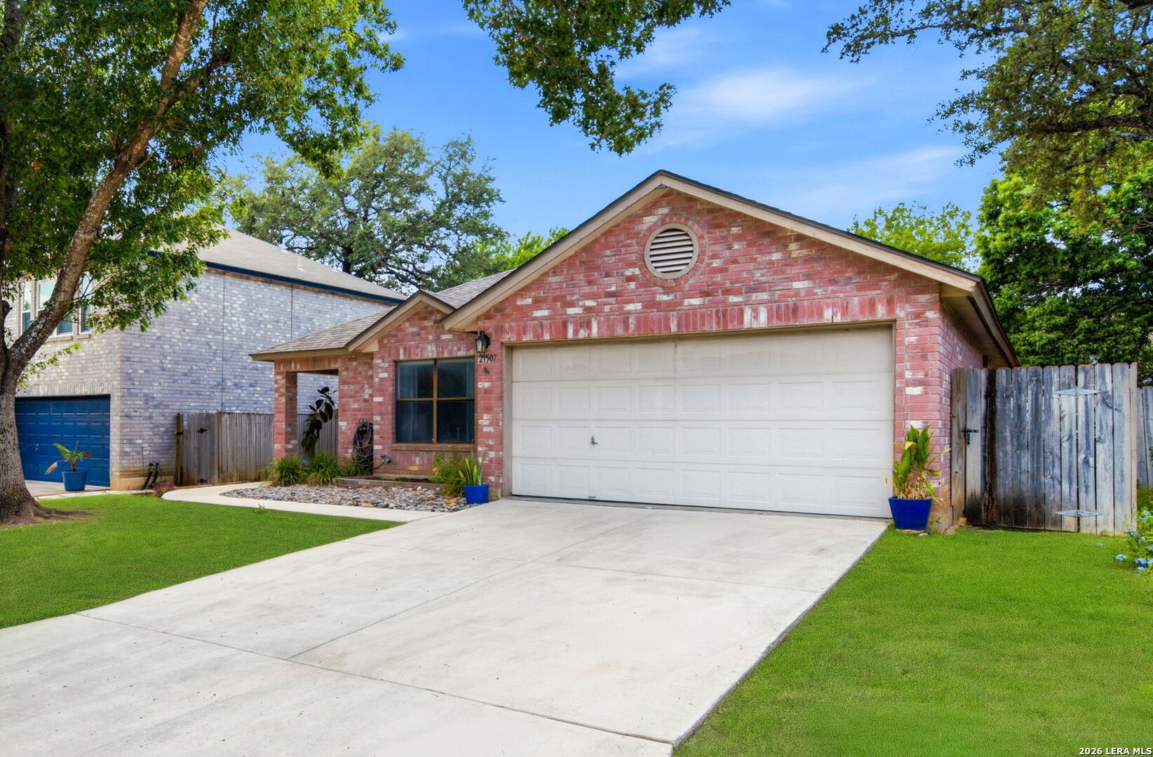 21507 Longwood