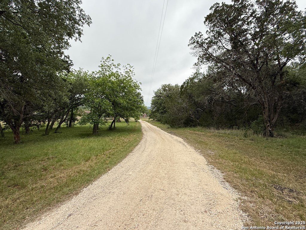 28799 N US Hwy 83
